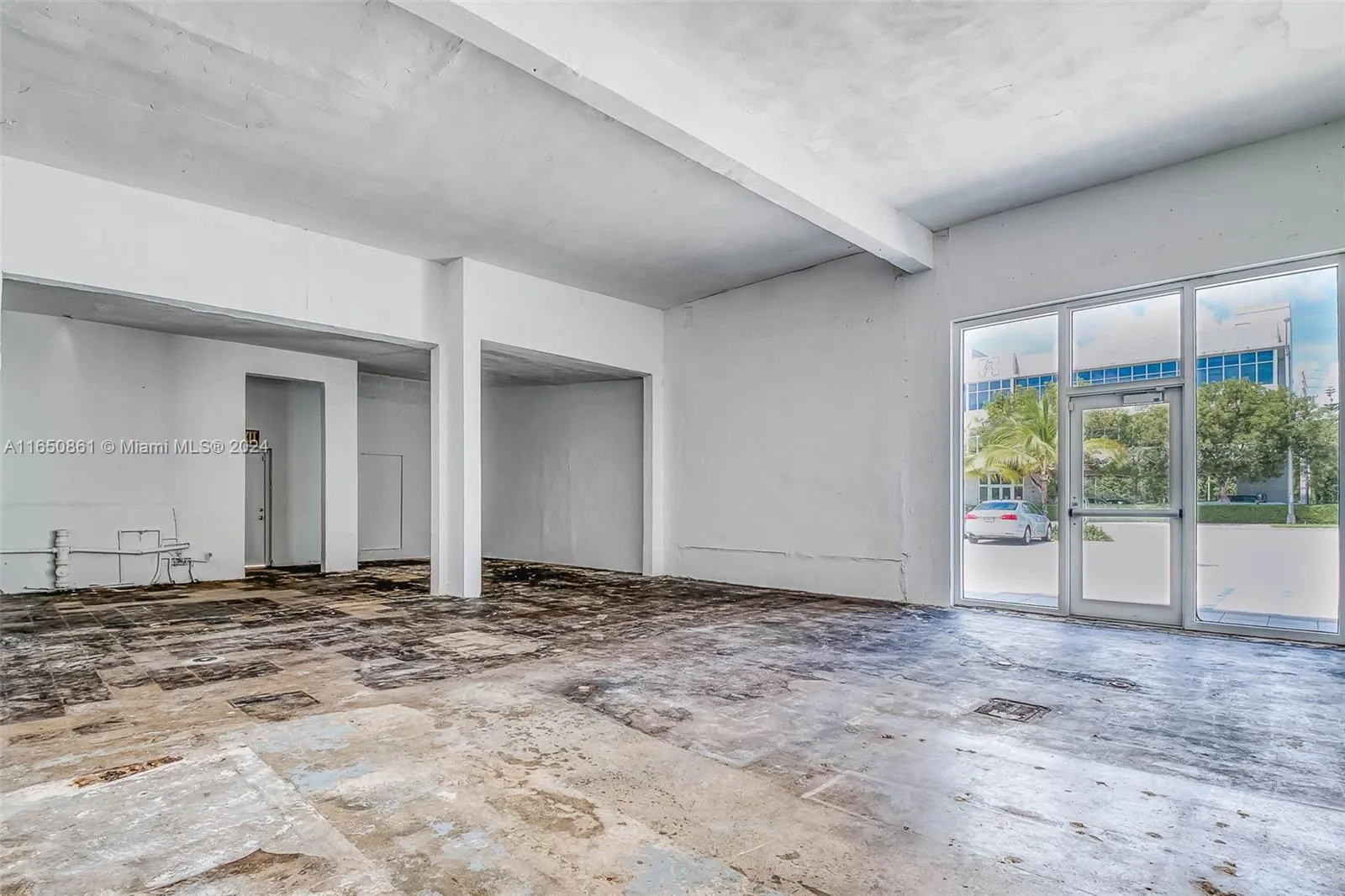 South Miami, Florida 33155, United States, ,Commercial,Pending,45930