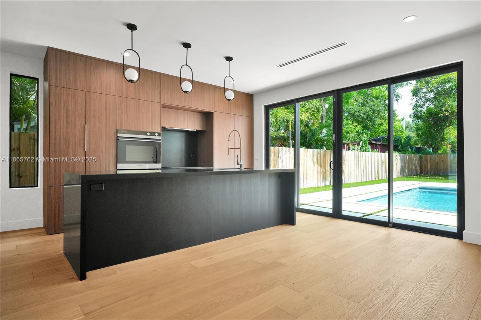 RAILWAY SHOPS ADDN 2ND AM - Residential