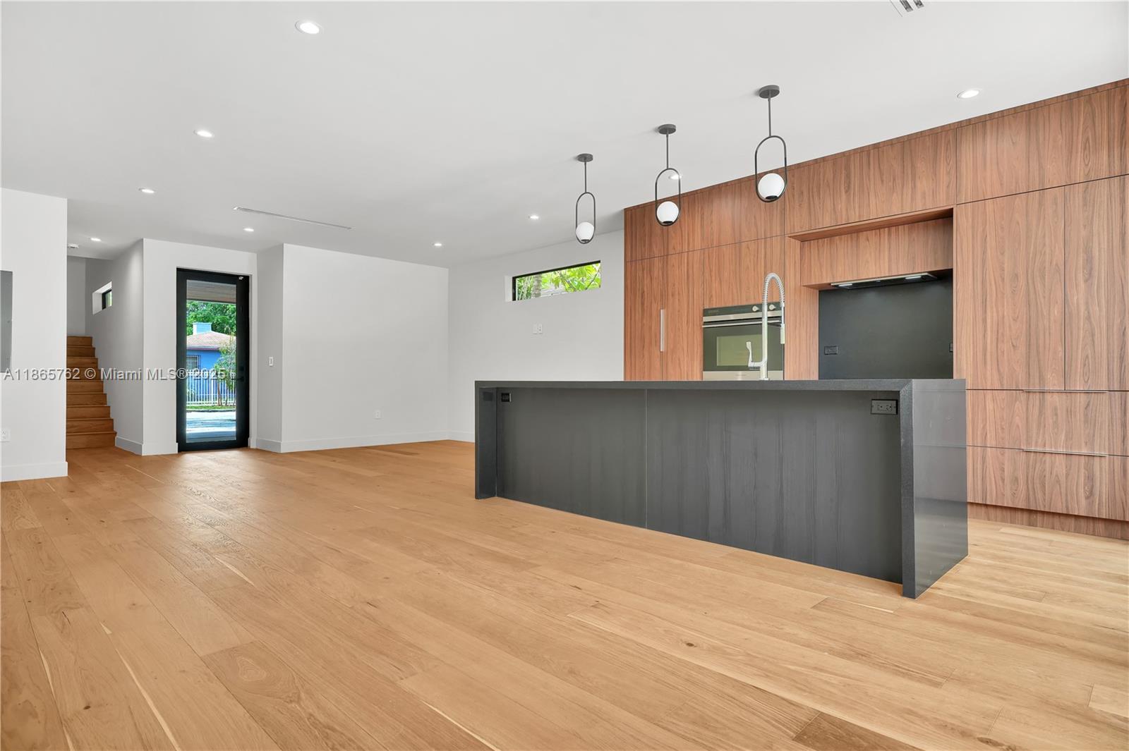 RAILWAY SHOPS ADDN 2ND AM - Residential