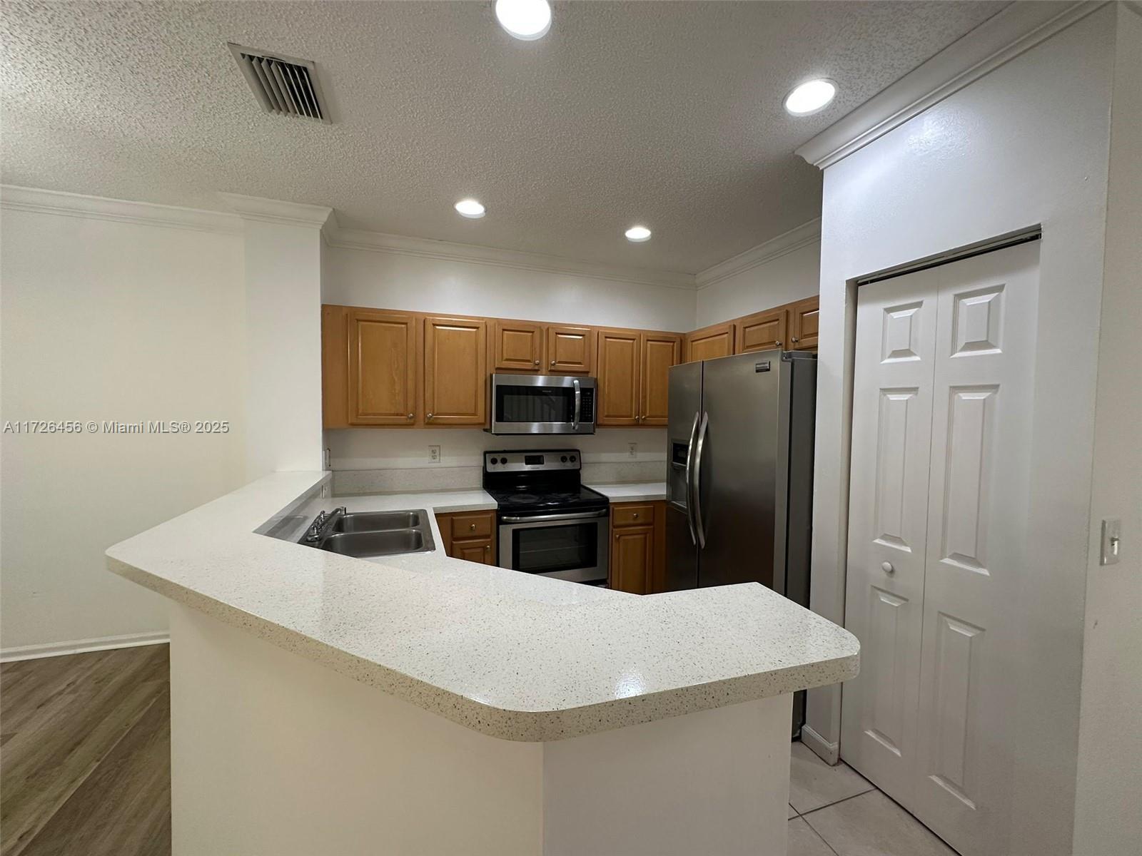 PALMBROOKE TOWNHOMES - Residential