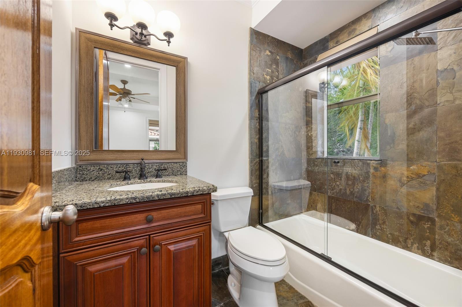 COCONUT GROVE MANOR - Residential