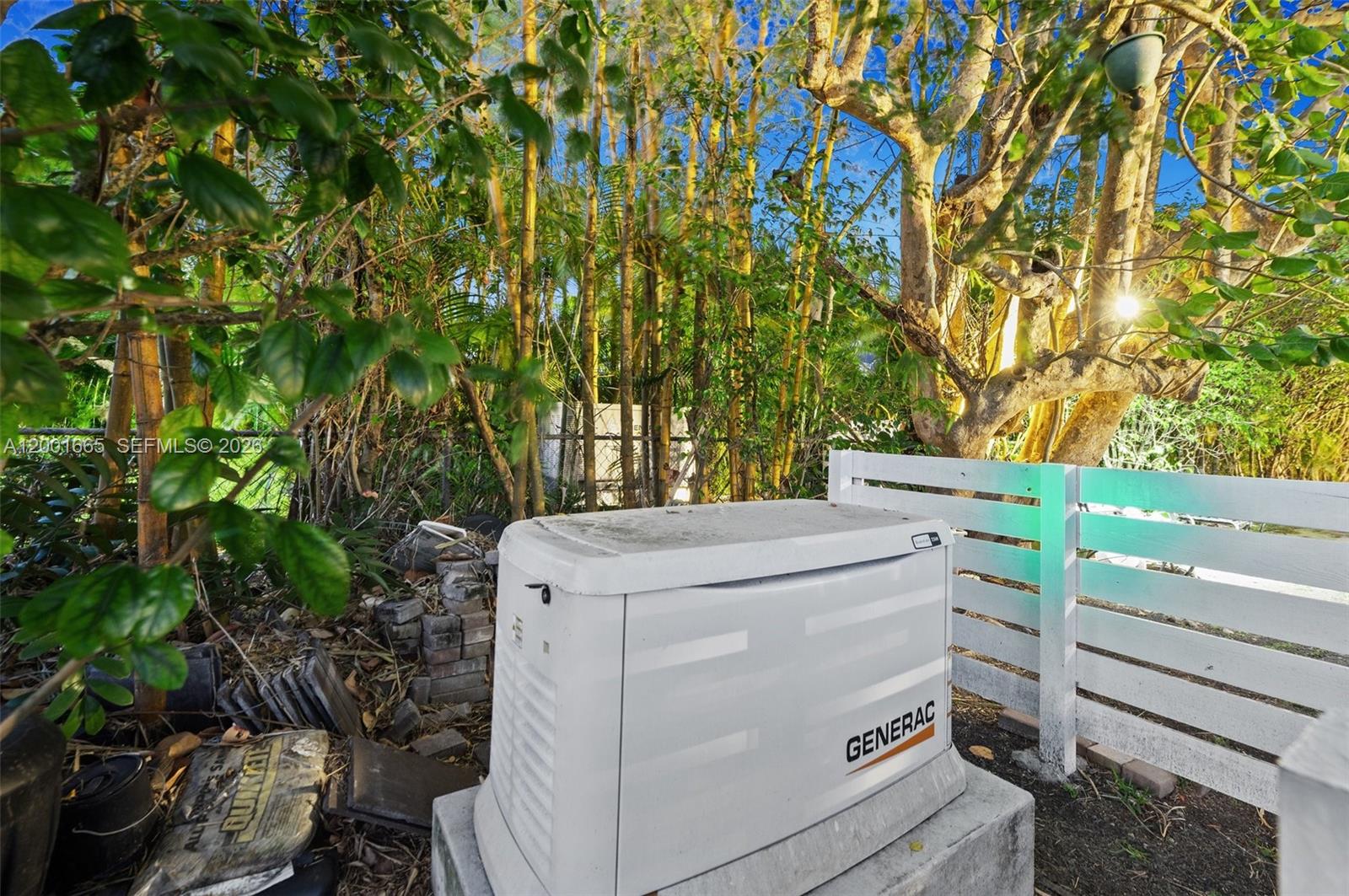 KENDALL PARK ESTATES 2ND - Residential