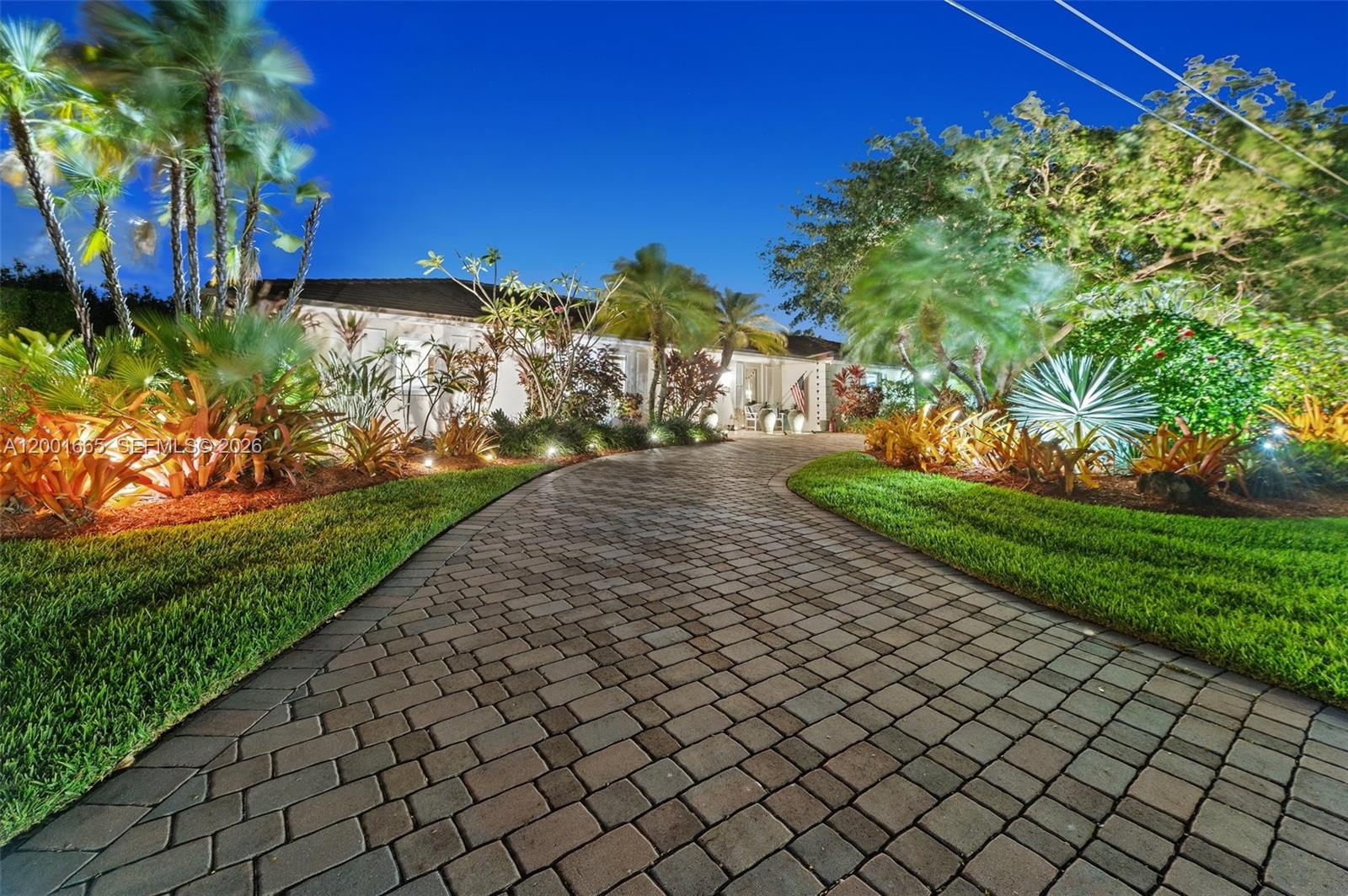 KENDALL PARK ESTATES 2ND - Residential