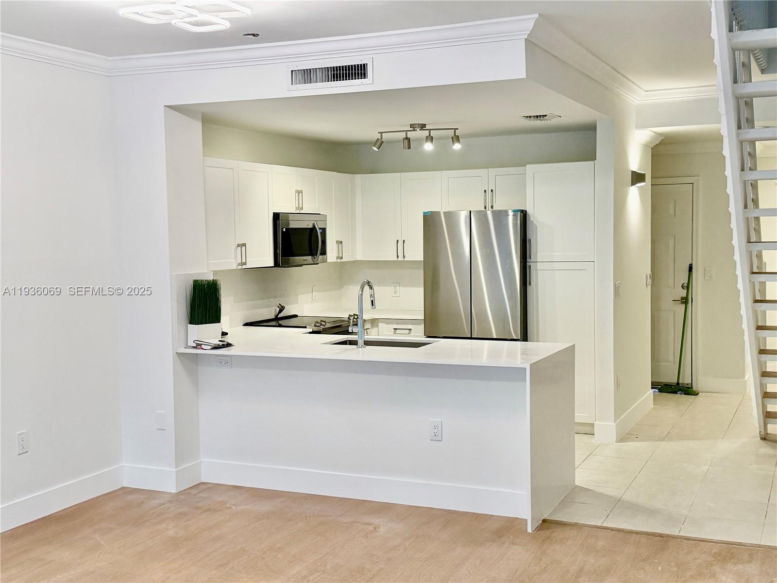 11785 Saint Andrews Pl 103