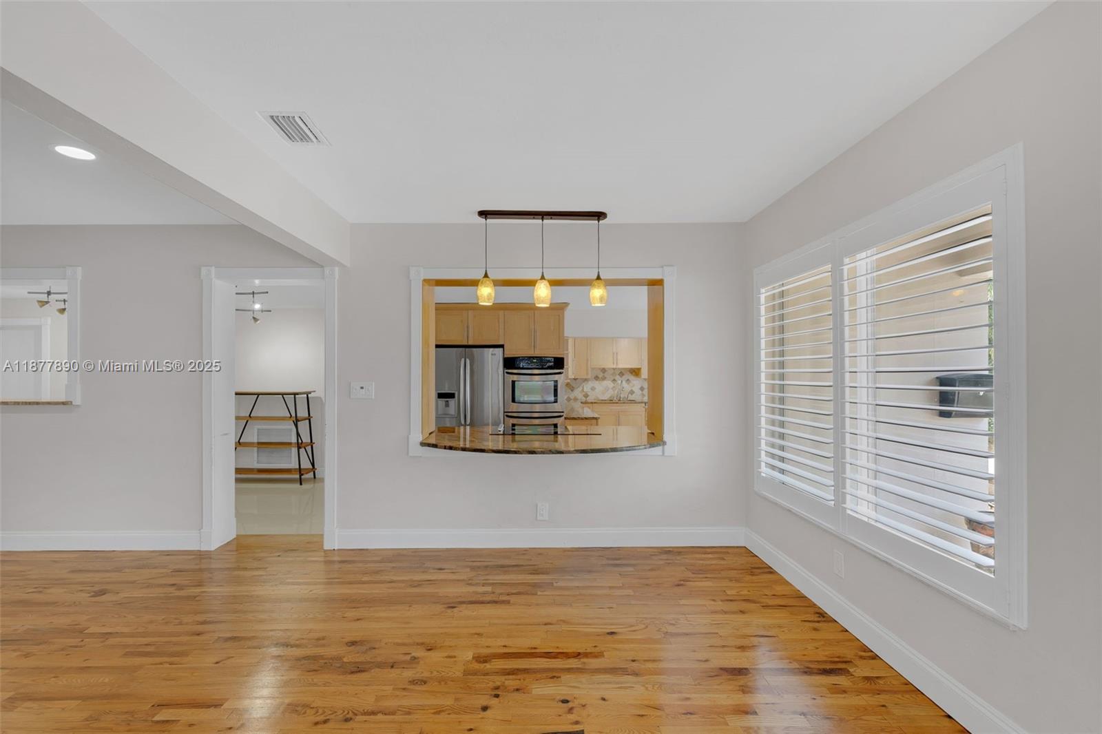 CORAL WOODS - Residential