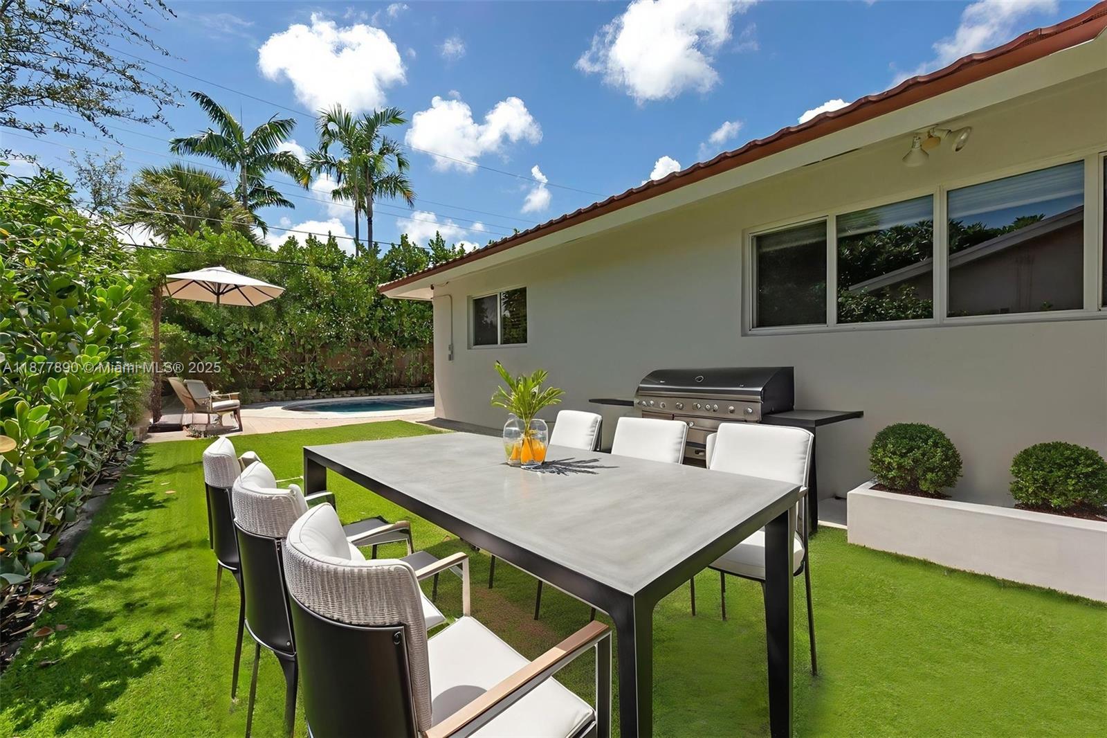 CORAL WOODS - Residential