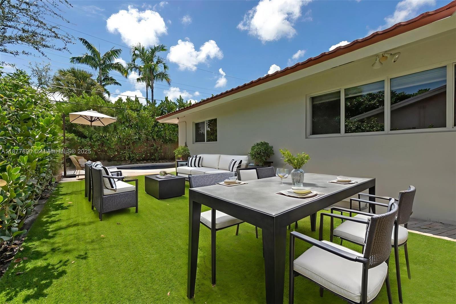 CORAL WOODS - Residential