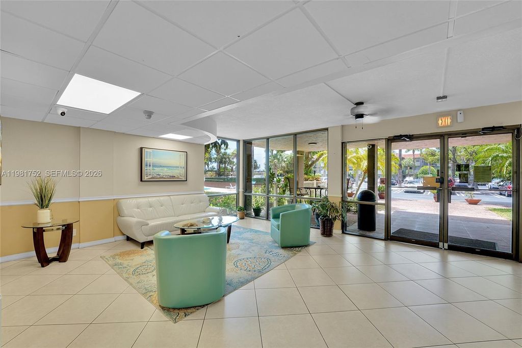 Photo of 777 S Federal Hwy #RP402, Pompano Beach, FL 33062 (MLS # A11981752)