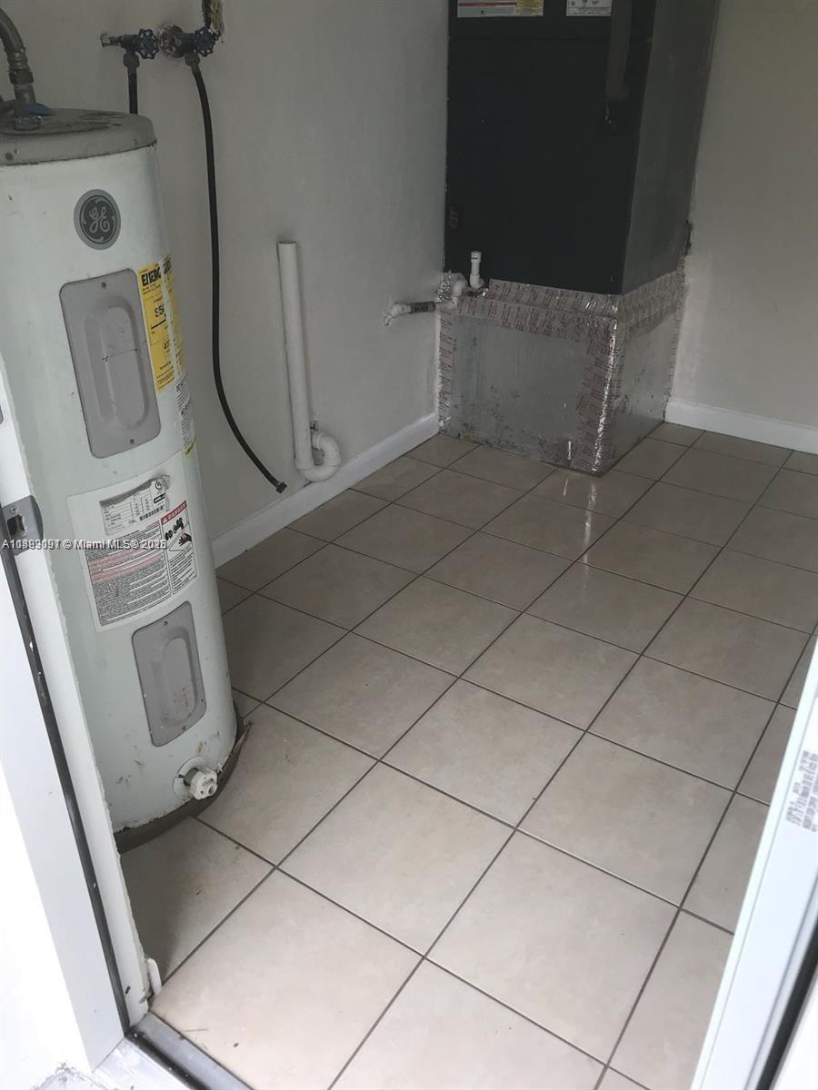 HYDE PARK FIRST SEC - Residential Lease
