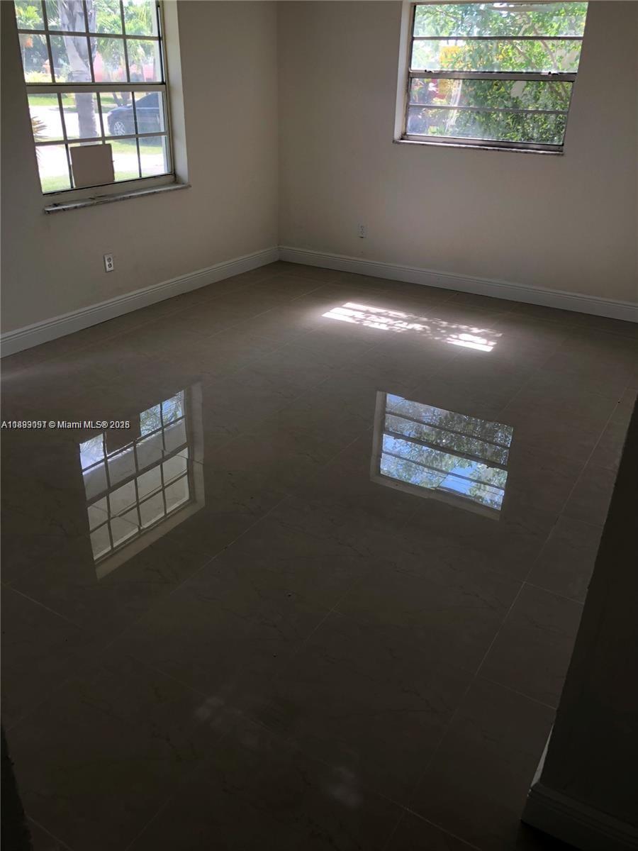 HYDE PARK FIRST SEC - Residential Lease