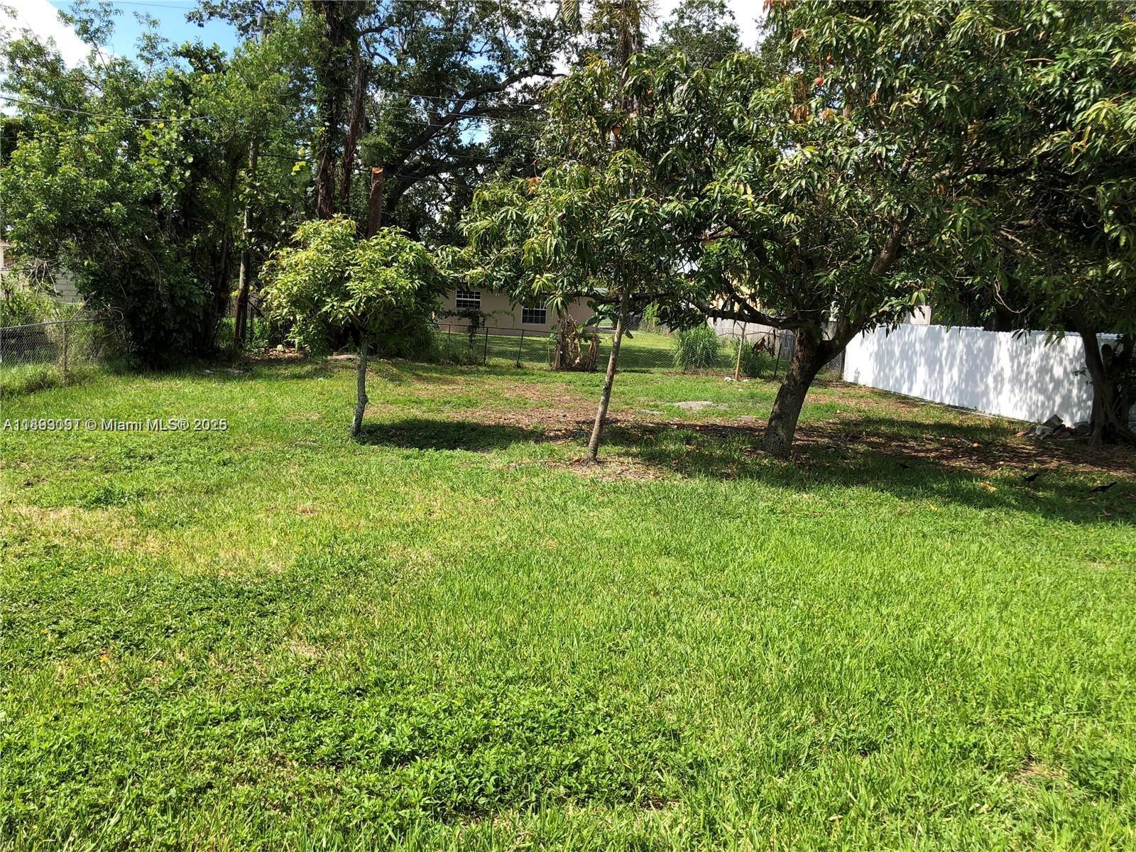 HYDE PARK FIRST SEC - Residential Lease