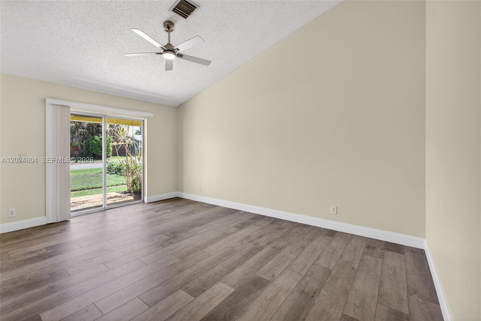 WINDSOR WALK CONDO - Residential Lease