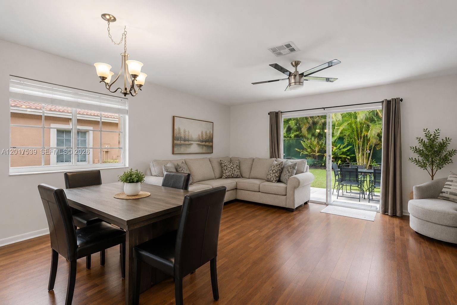 SANTA CRUZ - Residential