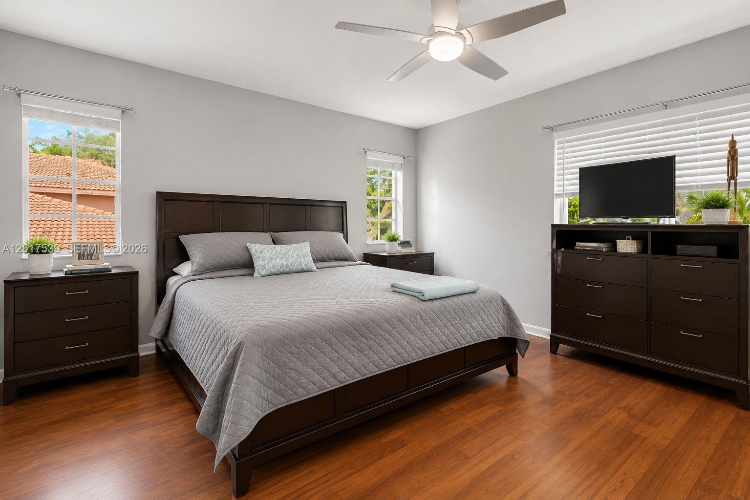SANTA CRUZ - Residential