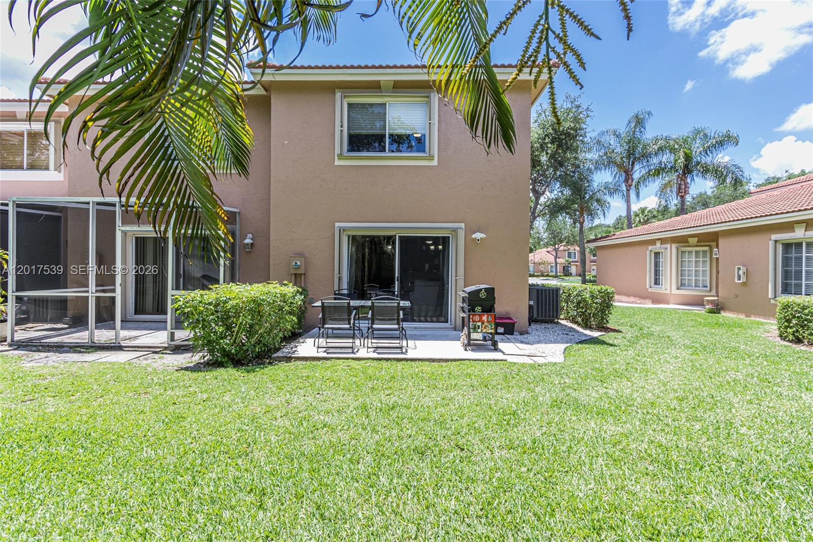 SANTA CRUZ - Residential