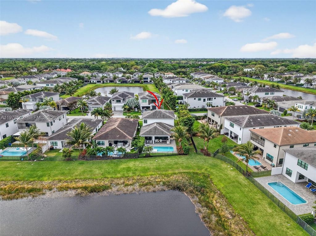 Photo of 8629 Tower Bridge Ct, Boca Raton, FL 33496 (MLS # A11978562)