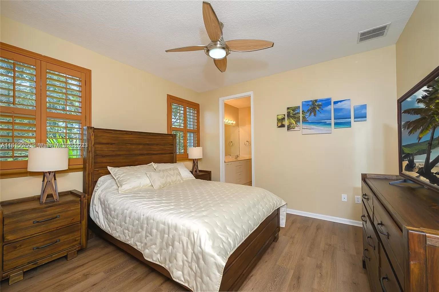 SESSA EIGHT - Residential Lease