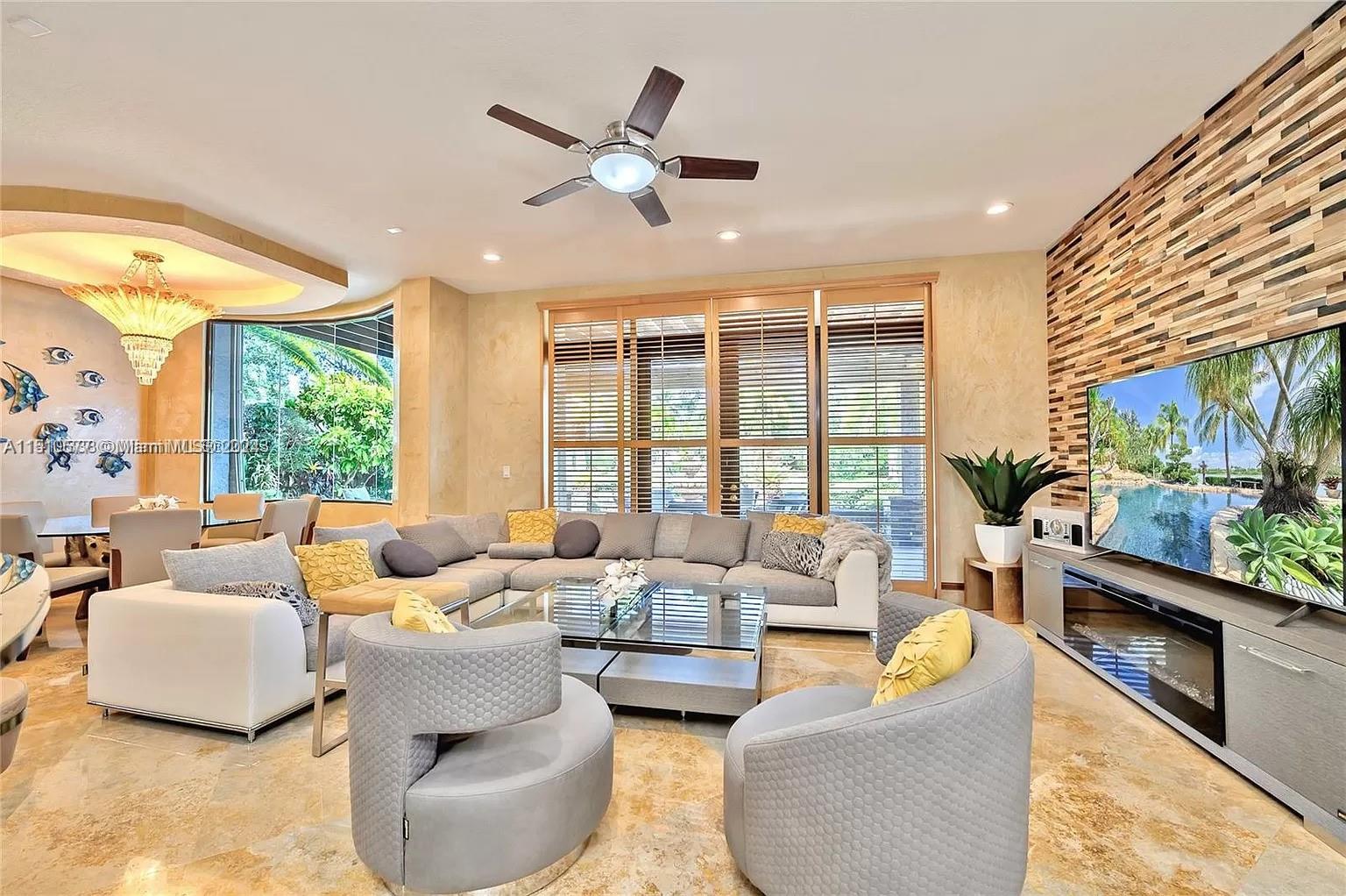 SESSA EIGHT - Residential Lease