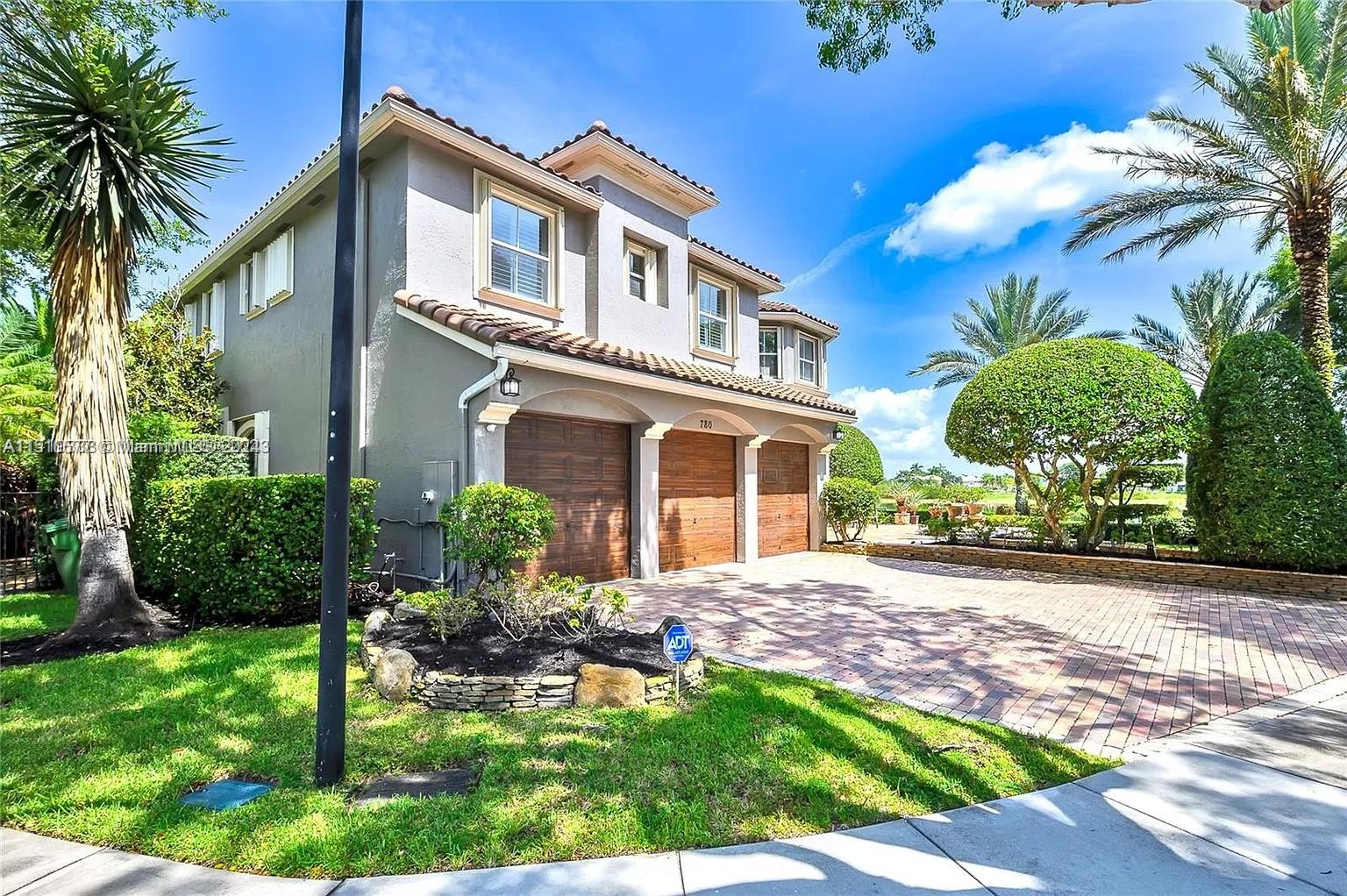 SESSA EIGHT - Residential Lease