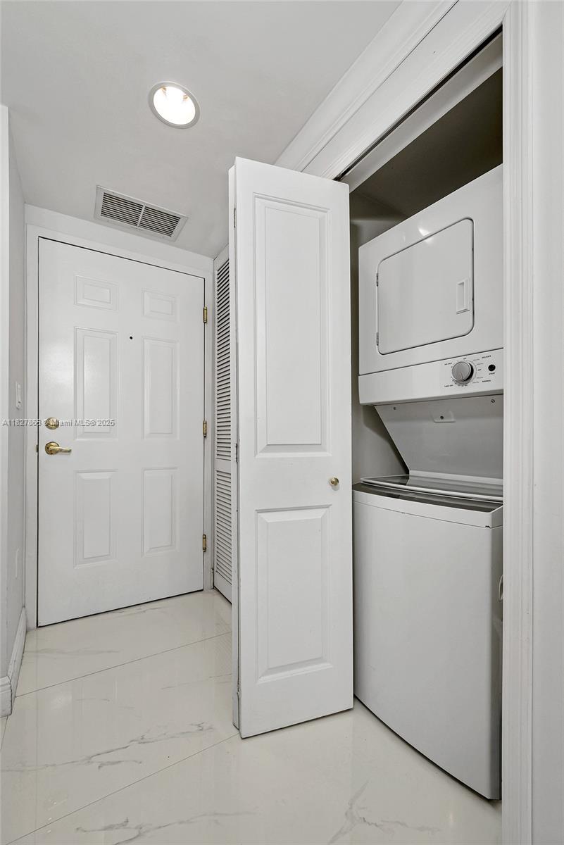 ONE VILLAGE PLACE CONDO - Residential