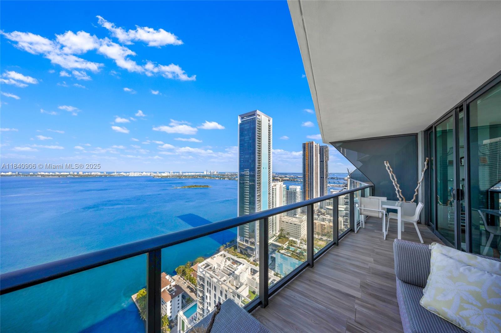 Experience luxury living in the heart of Edgewater. This stunning 2-bedroom, 2-bathroom unit offers a spacious open floor plan and floor-to-ceiling windows with breathtaking, endless bay views.
Enjoy the convenience of a private elevator leading to a large foyer, a huge walk-in closet, a beautifully designed bathroom, and top-of-the-line appliances.
Icon Bay provides resort-style amenities, including tennis courts and a movie theater.
Perfectly located just a 10-minute walk from the Design District with easy access to I-95. Shops, parks, and restaurants are all nearby.This is a must-see property!
The Unit is tenant occupied until September 1st, 2025.