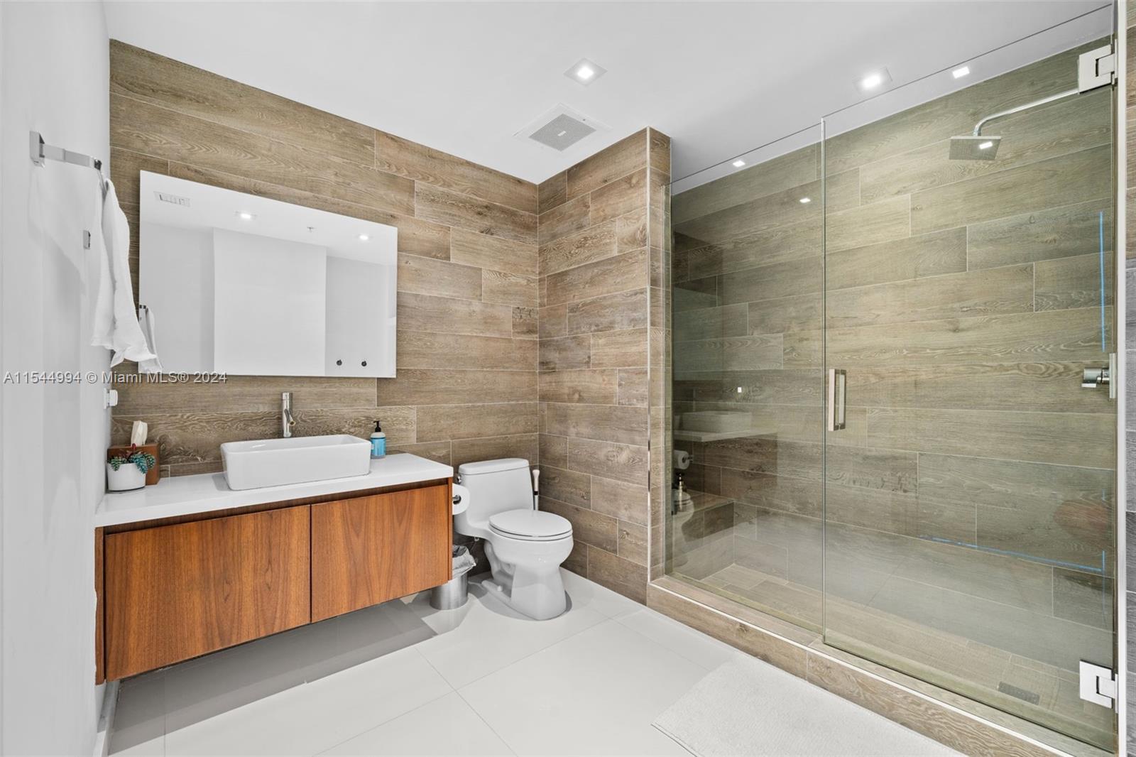 FOUR MIDTOWN MIAMI CONDO - Residential