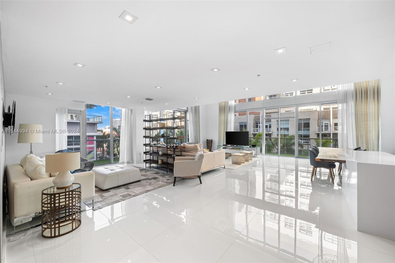 FOUR MIDTOWN MIAMI CONDO - Residential