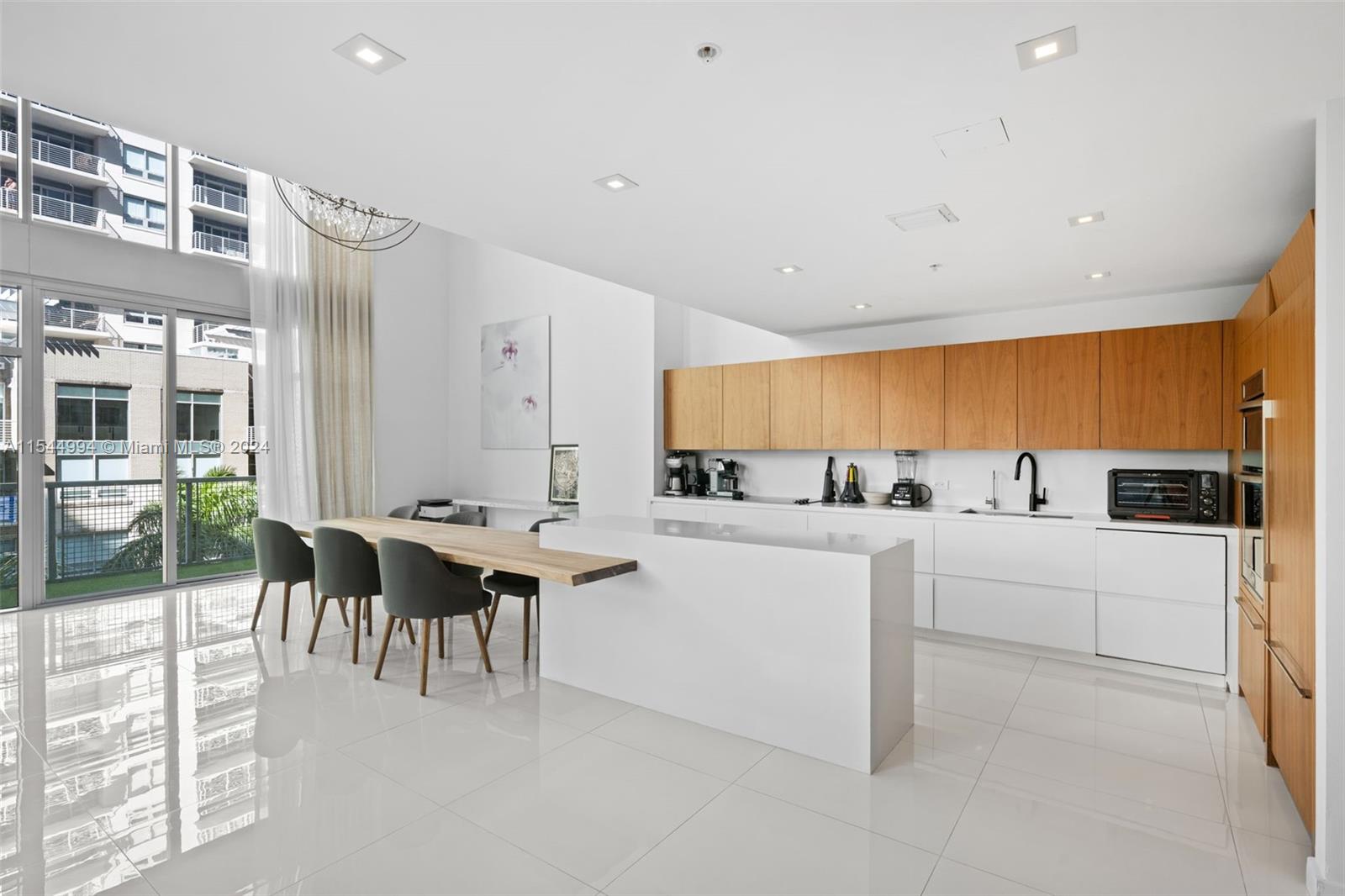 FOUR MIDTOWN MIAMI CONDO - Residential