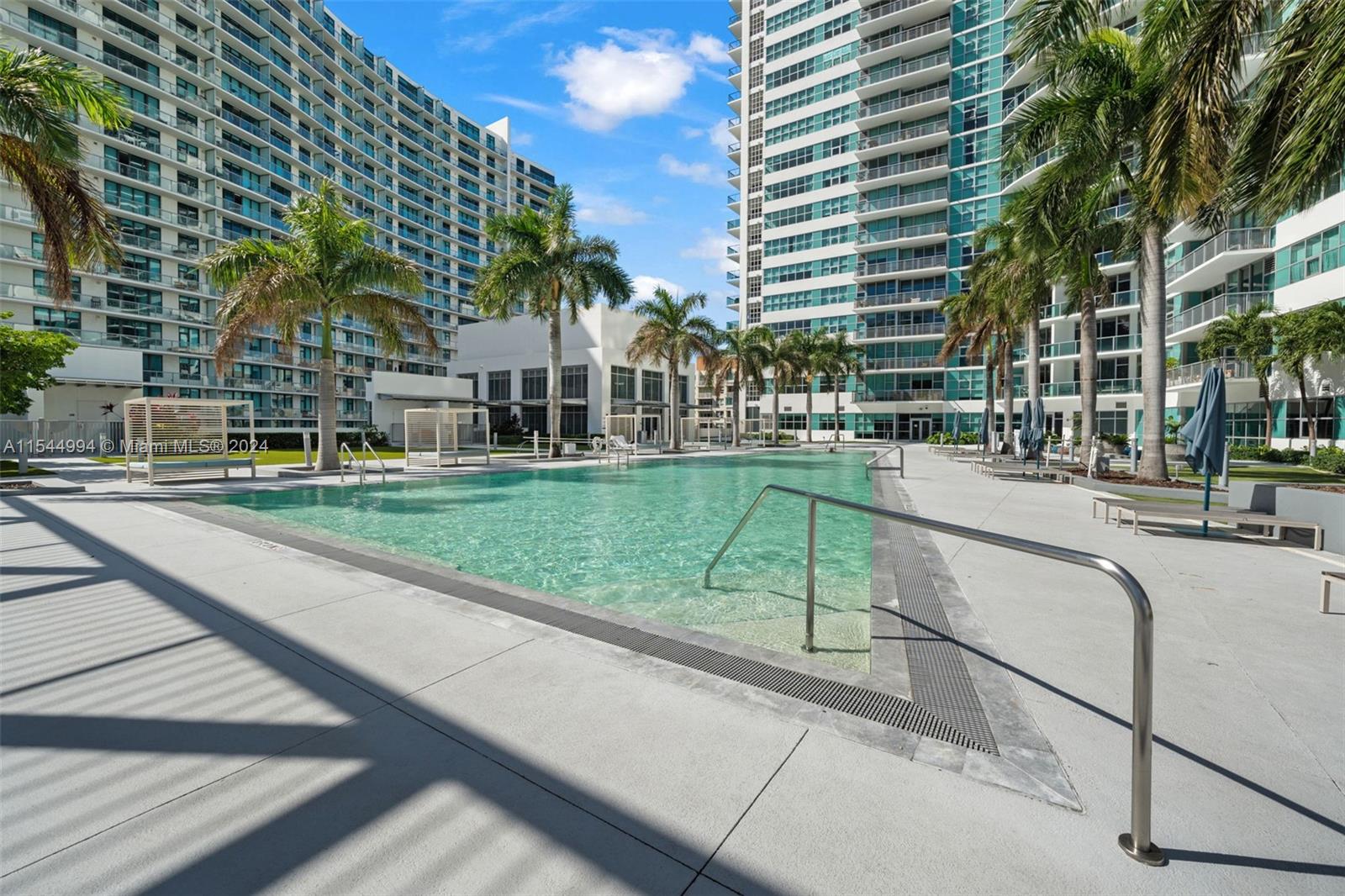 FOUR MIDTOWN MIAMI CONDO - Residential