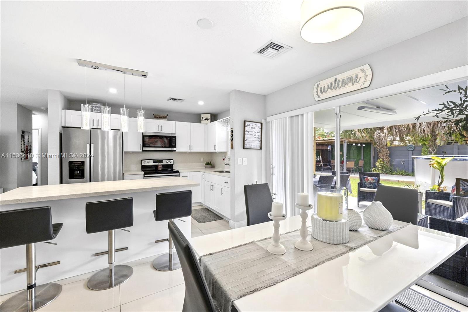 HOLLYWOOD HEIGHTS ADD SEC - Residential