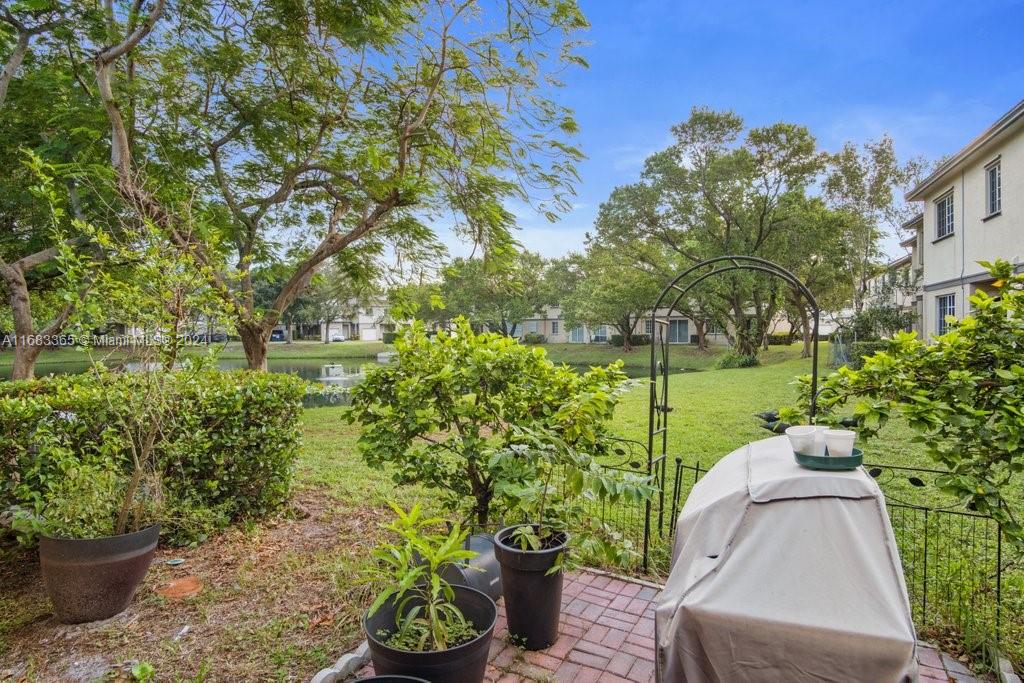 MARSH HARBOUR - Residential