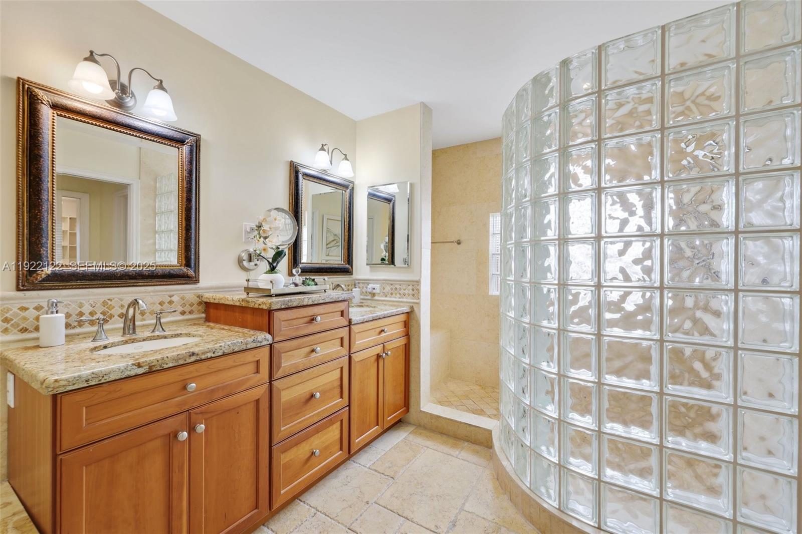 SUNRISE - Residential