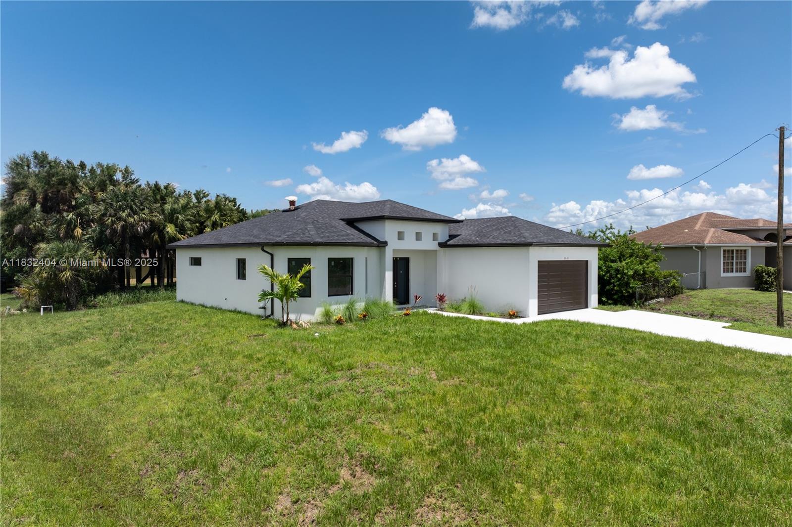 2601 Karen CIR