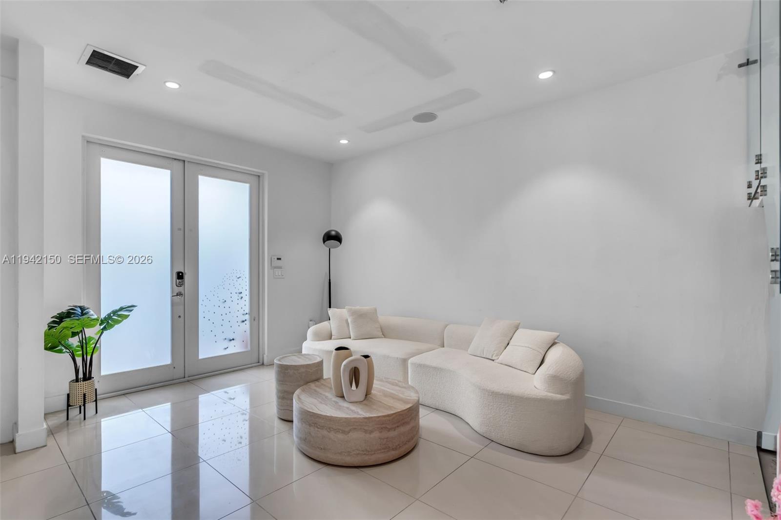 LANDMARK AT DORAL - Residential