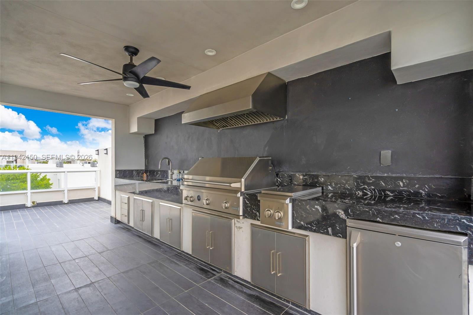 LANDMARK AT DORAL - Residential