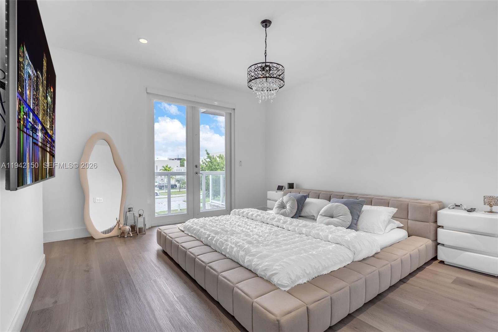 LANDMARK AT DORAL - Residential