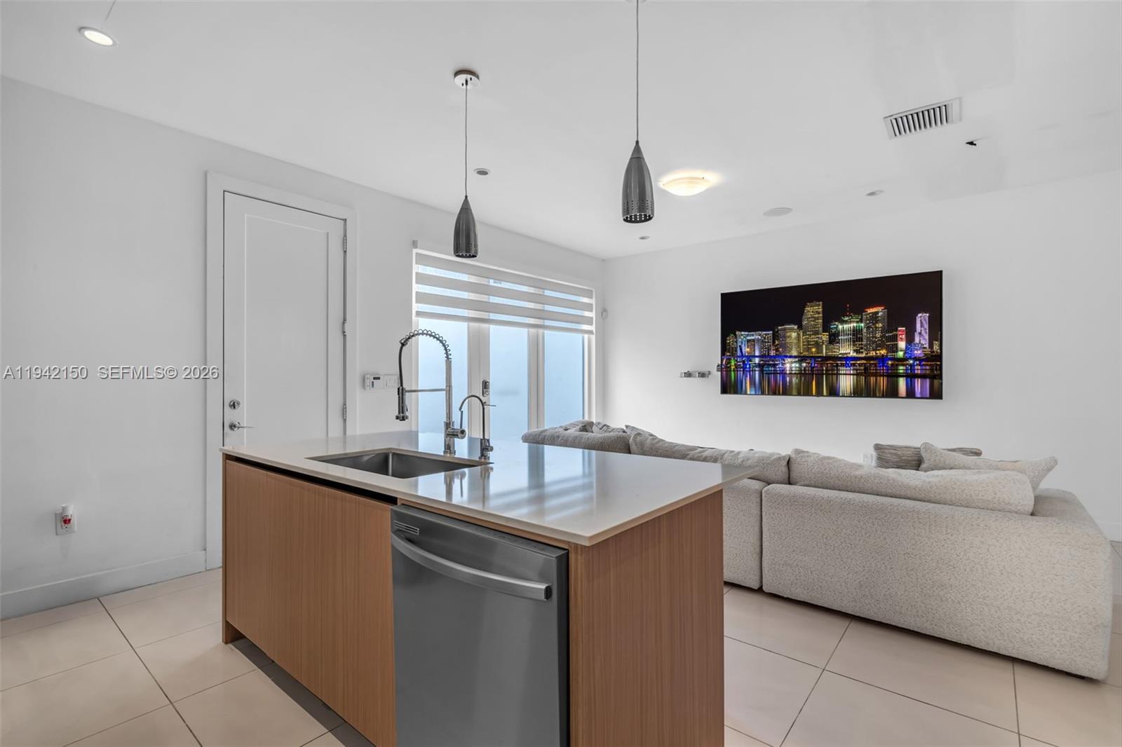 LANDMARK AT DORAL - Residential