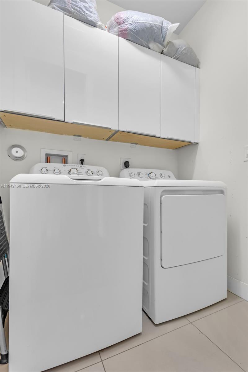 LANDMARK AT DORAL - Residential