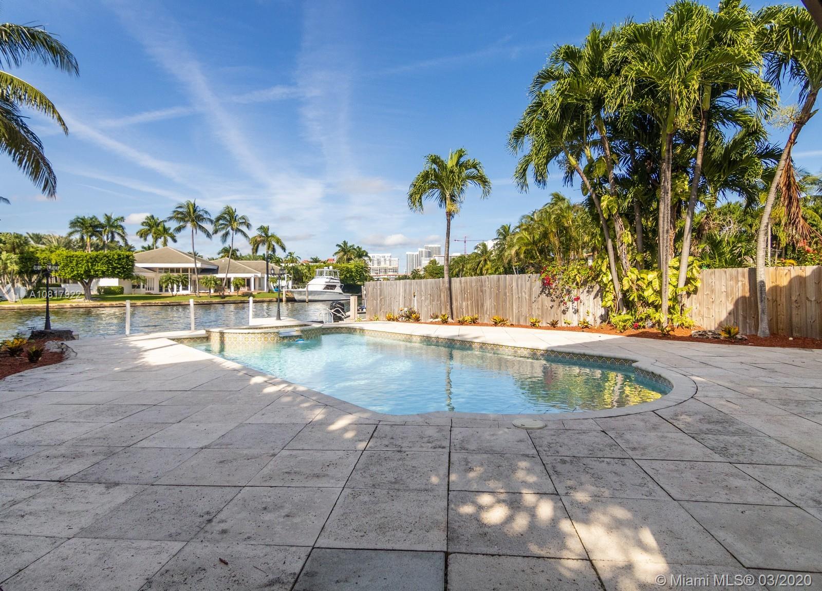 GOLDEN BEACH SEC F - Residential