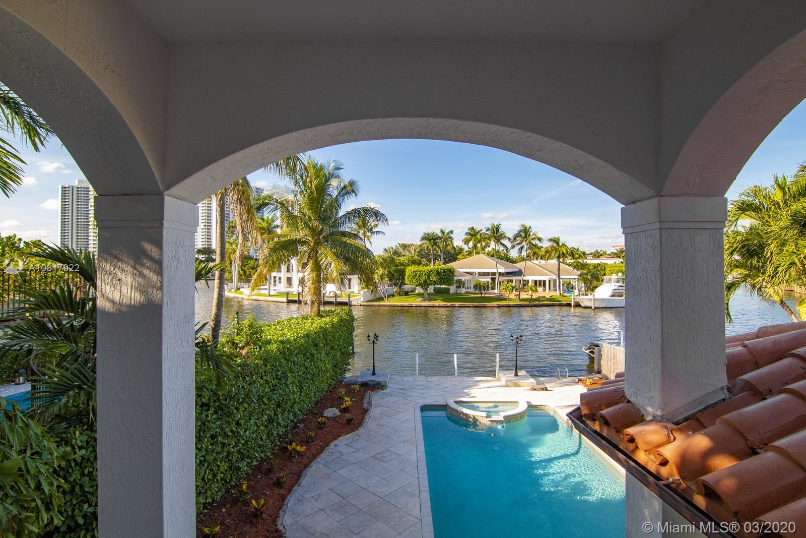 GOLDEN BEACH SEC F - Residential