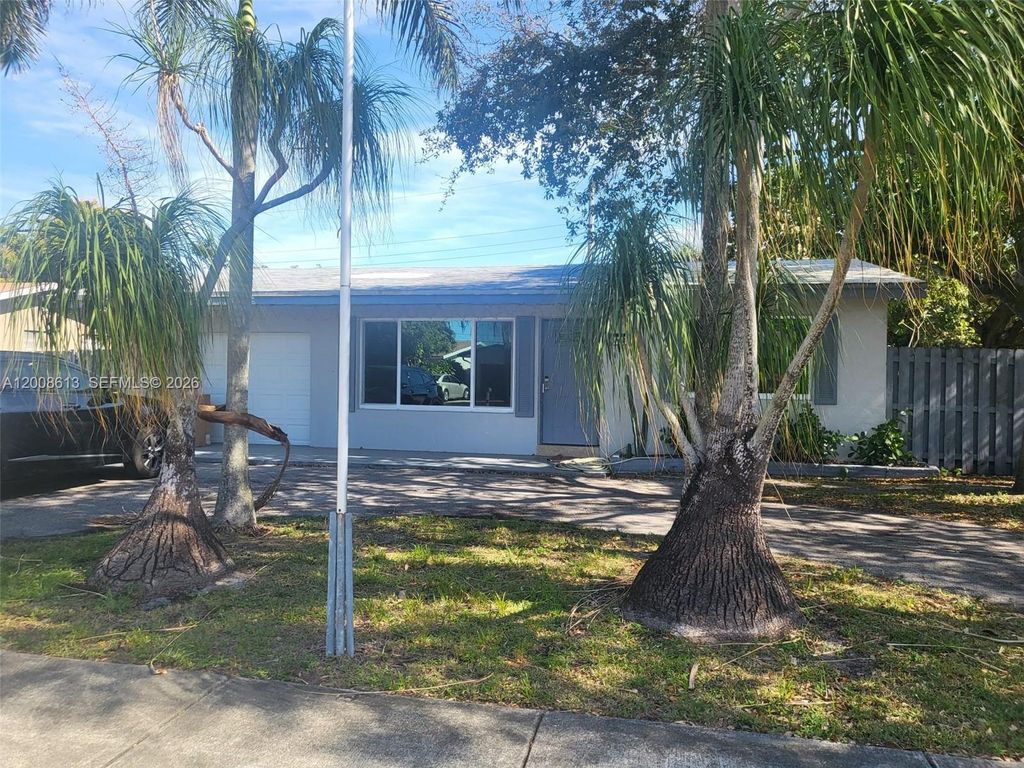 Photo of 3700 NE 13th Ter #3700, Pompano Beach, FL 33064 (MLS # A12008613)