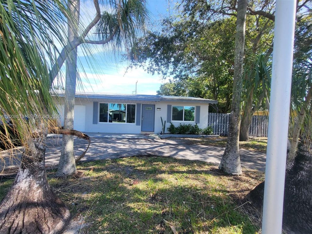 Photo of 3700 NE 13th Ter #3700, Pompano Beach, FL 33064 (MLS # A12008613)