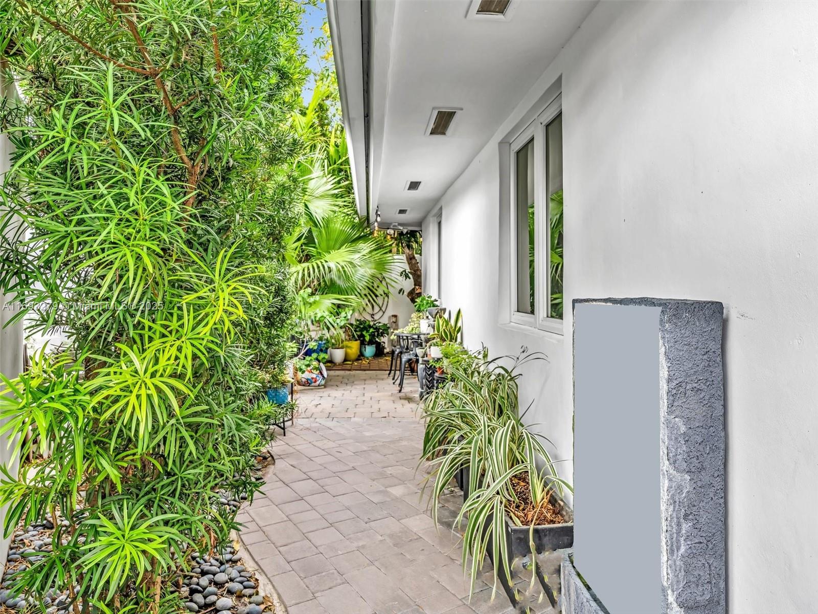 BAY CREST SEC 3 - Residential