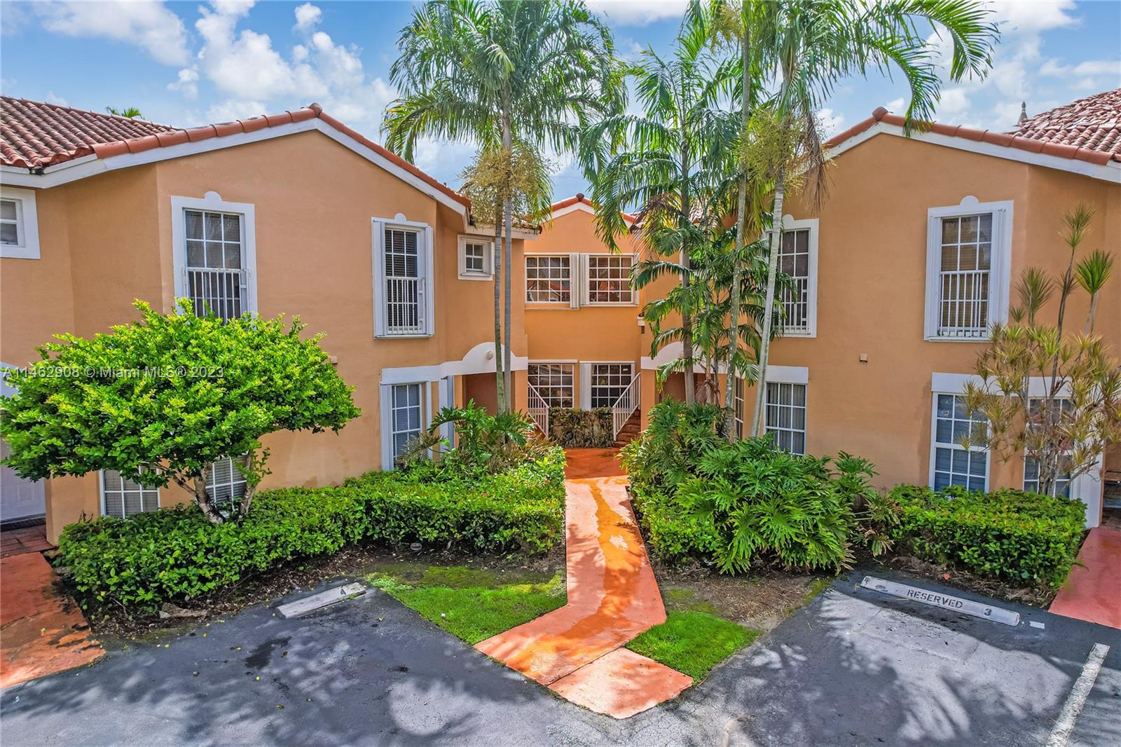 Welcome to your spacious townhouse, situated in a peaceful and desirable community of Sienna! This unit boasts 2 bedrooms and 2.5 baths, with a ample patio that's perfect for enjoying your morning coffee or afternoon tea. Across the street, you'll find the Miccosukee Golf and Country Club, where you can indulge in a delicious Sunday brunch or spend the day perfecting your golf swing. Truly an incredible opportunity to own a townhome in the heart of Kendall, just moments away from shopping centers, top-notch schools, fantastic restaurants, and major thoroughfares. Don't miss your chance to experience the ultimate in convenient and peacful living - come see this gem for yourself today!