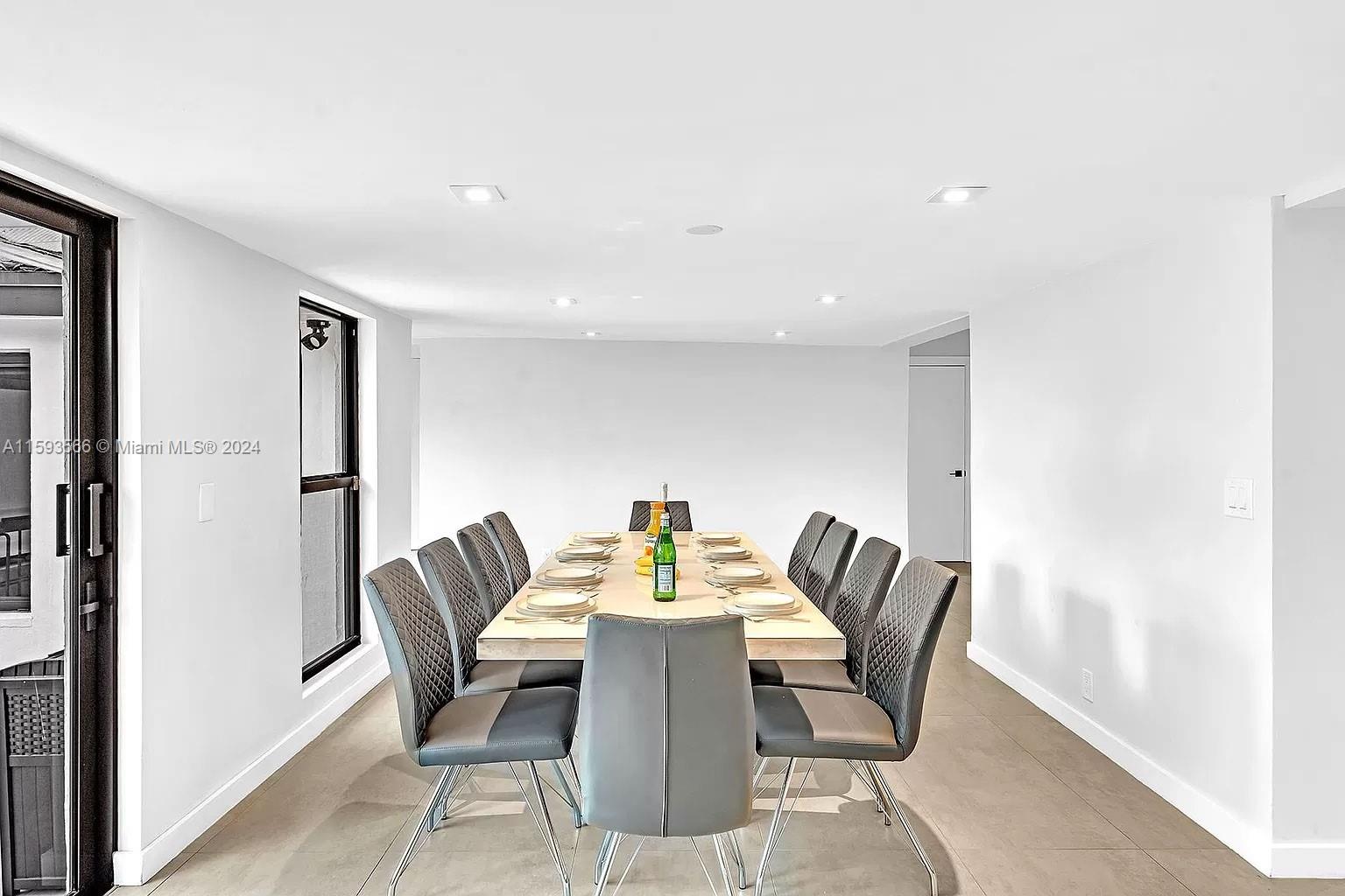 GOLDEN ISLES SEC - Residential