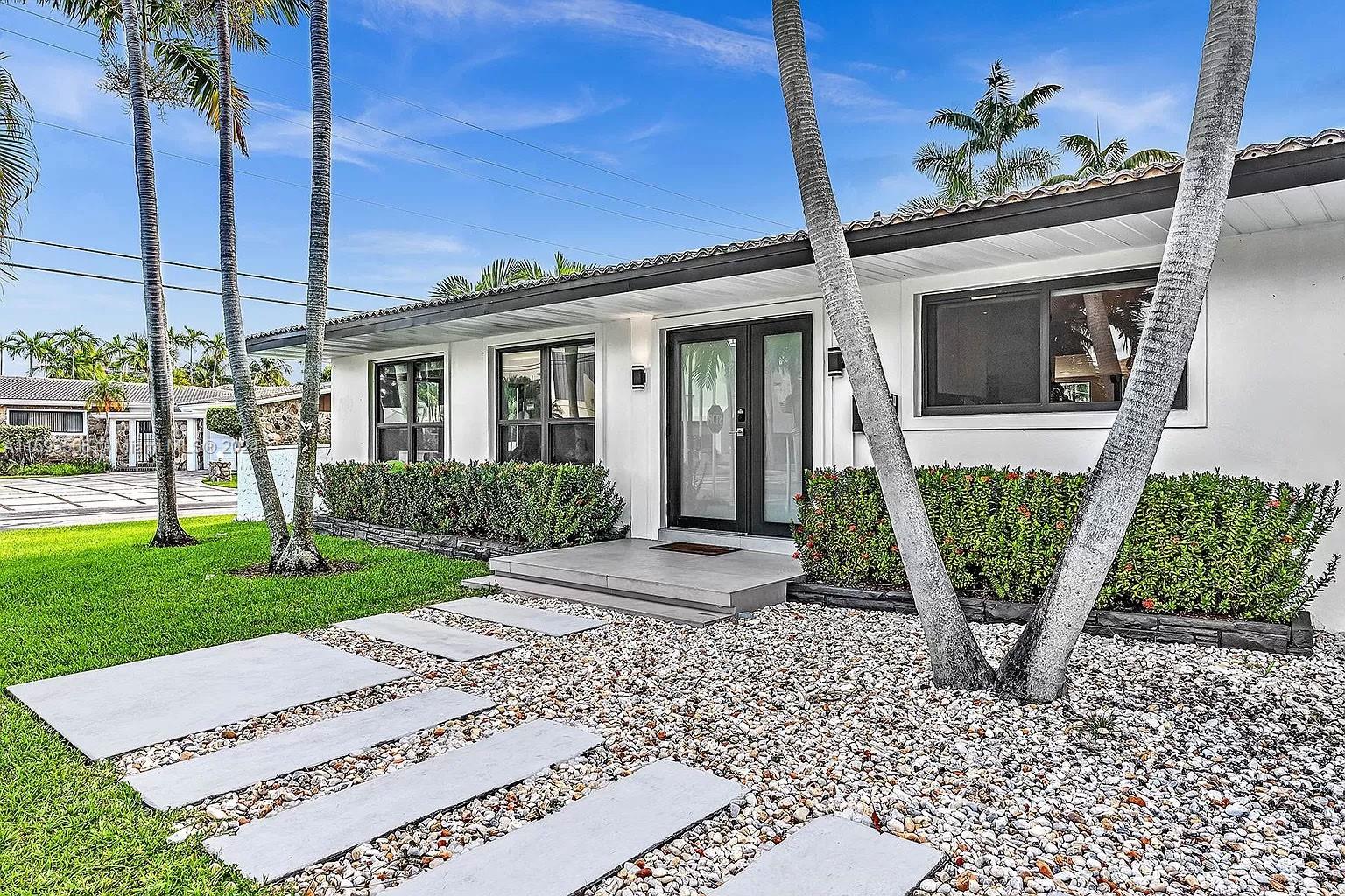 Property for Sale at 536 Hibiscus Dr, Hallandale Beach, Broward County, Florida - Bedrooms: 3 
Bathrooms: 4  - $2,980,000