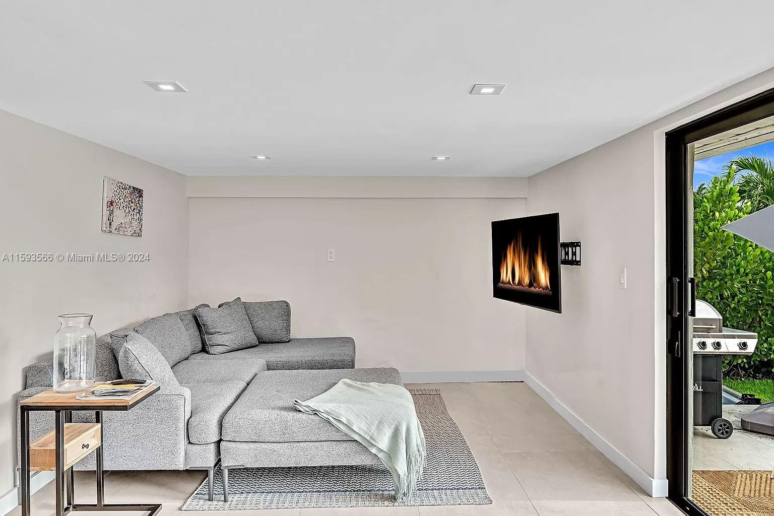 GOLDEN ISLES SEC - Residential