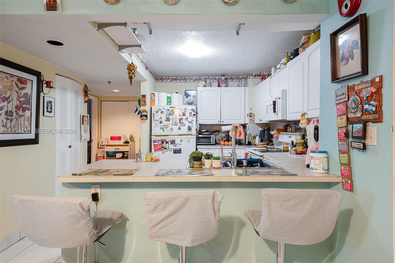 CASA GRANDE I TOWERS COND - Residential