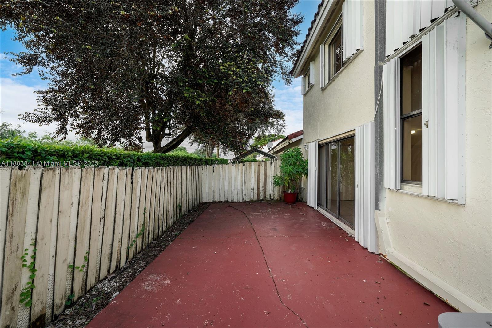 SAN REMO - Residential Lease