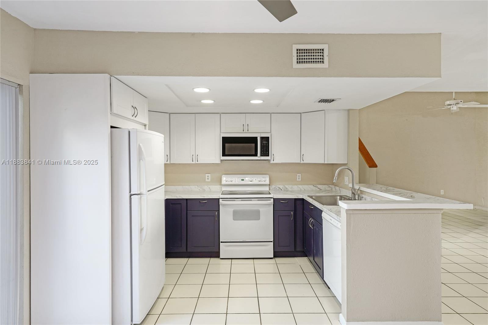 SAN REMO - Residential Lease